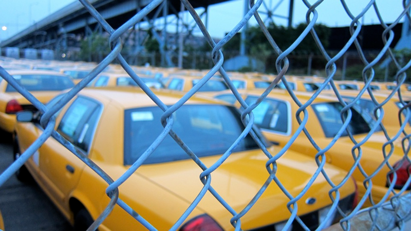 Illustration for article titled New York Taxi Treasure Trove: Photos